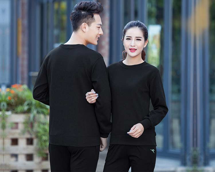 黑色圓領衛衣批發訂制款式圖